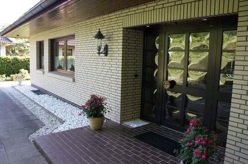 Bild 4 - Einfamilienhaus mit 415,00 m&sup2; in Kaltenkirchen zum Kaufen