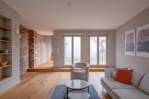 Wohnbereich - 4 Zimmer Etagenwohnung zum Kaufen in Berlin
