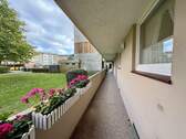 Laubengang zur Wohnung - 