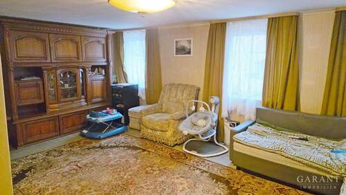 Wohnzimmer - 5 Zimmer Doppelhaushälfte zum Kaufen in Schlat