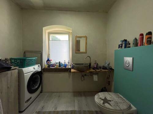 Gäste-WC im Erdgeschoss - 