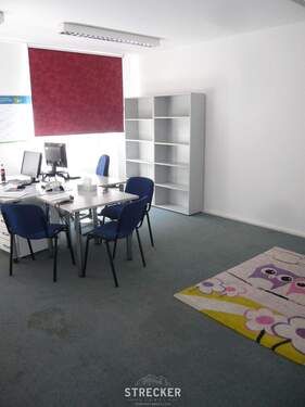 Büro 1 - Büro mit 470,00 m&sup2; in Karlsruhe zur Miete