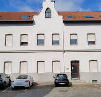 Drei-Zimmer-ETW mit großer Terrasse in kernsaniertem Kloster - Eschweiler / Röhe