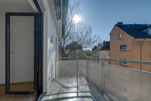 Balkon - 3 Zimmer Etagenwohnung in Würzburg