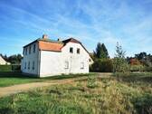 Hausansicht - Mehrfamilienhaus, auch geeignet zum Ausbau für nur 1 Familie