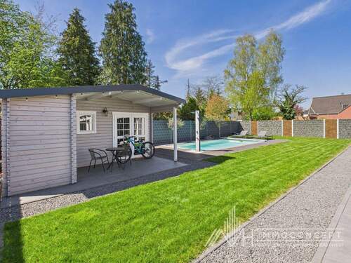 Poolansicht - 