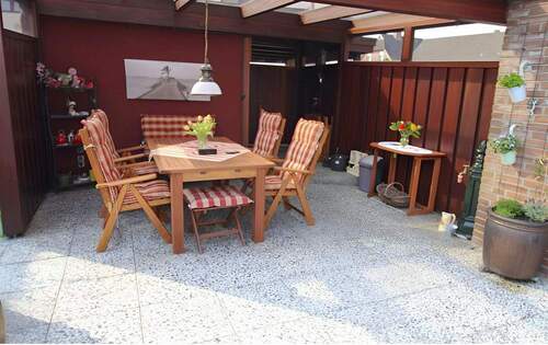 Terrasse zum Carport - 