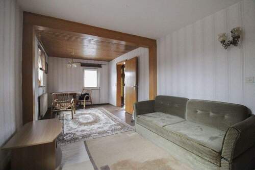 EG Wohnbereich - 4 Zimmer Einfamilienhaus zum Kaufen in Großrinderfeld