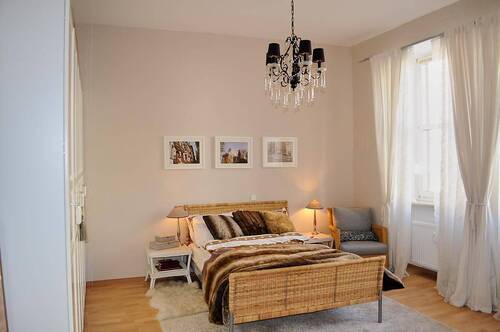 Schlafzimmer - 3 Zimmer Etagenwohnung zur Miete in Würzburg