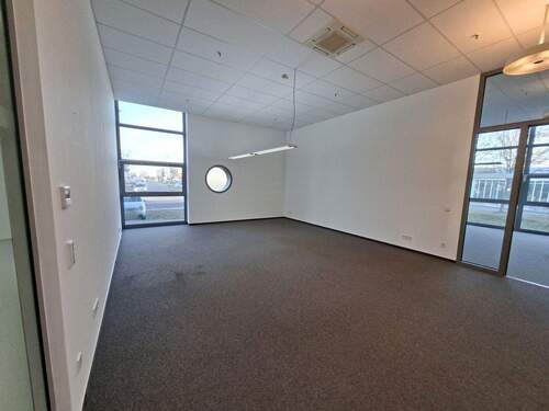 Helles Büro mit 44 m² Fläche_1 - 