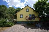Seitenansicht vorn - 5 Zimmer Einfamilienhaus in Storkow (Mark)