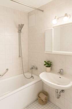 Badezimmer - 3 Zimmer Etagenwohnung in Kaiserslautern