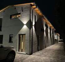 Moderne Doppelhaushälfte in Offenstetten - Abensberg