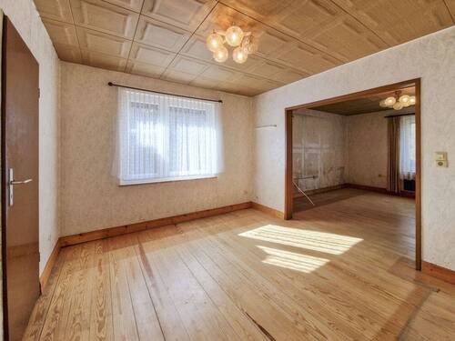 Esszimmer im Erdgeschoss - 4 Zimmer Einfamilienhaus zum Kaufen in Lehe