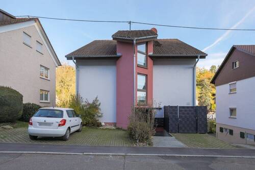 Straßenansicht - 3 Zimmer Etagenwohnung in Mühlacker / Enzberg