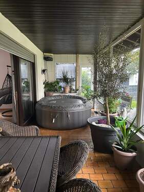 großer Wintergarten - Bungalow mit 290,00 m² in Sankt Ingbert zum Kaufen