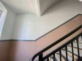 gepflegtes Treppenhaus.jpeg - 