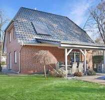 Ein Haus und ein Garten wie aus dem Katalog - Falkensee