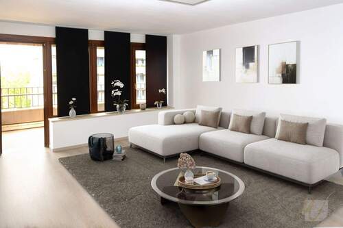 Wohnzimmer - Attraktive 2-Zimmer-Wohnung in Neuss am Rhein mit Aufzug und Balkon und TG