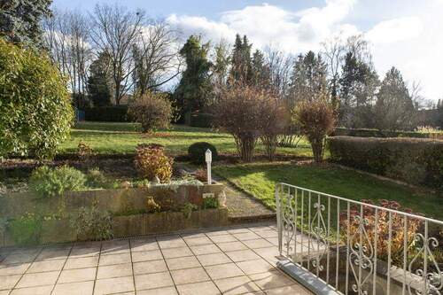 Sonnenterrasse und Garten - 