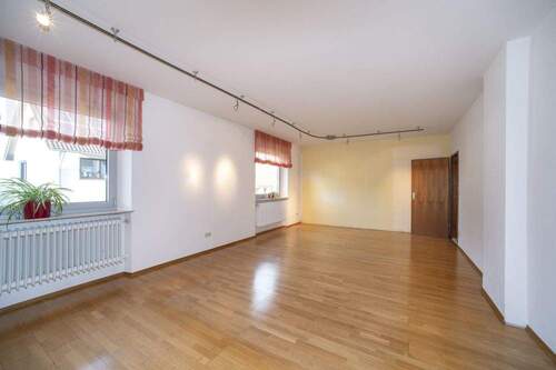 Wohnen mit viel Platz EG - Einfamilienhaus mit 162,20 m² in Riegelsberg zum Kaufen