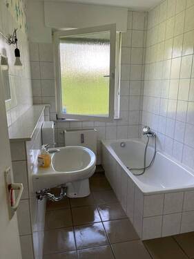 Teilansicht vom Badezimmer - 