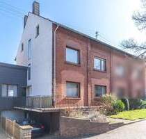 Gersweiler - Ein- bis Zweifamilienhaus mit fantastischer Fernsicht in ruhiger Sackgassenlage - Saarbrücken