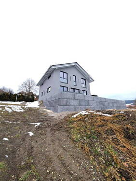 Gartenansicht - 9 Zimmer Einfamilienhaus zum Kaufen in Hessisch Lichtenau - Walburg
