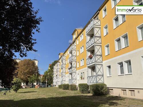 Objektansicht - Einfache 2-Raum-Wohnung in gepflegtem Umfeld mit Einbauküche, Tageslichtbad & Wanne in Neue Neustadt