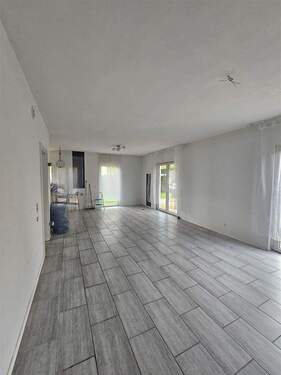 Wohn- und Essbereich - 