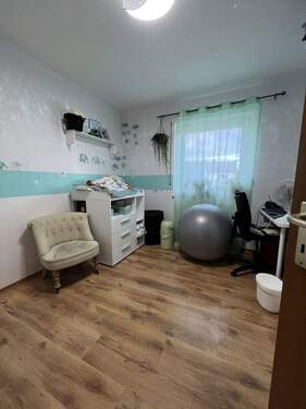 Kinderzimmer - 3 Zimmer Etagenwohnung in Solingen