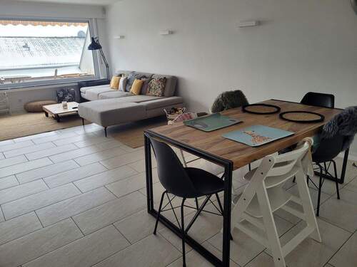 Wohn-Essbereich - Reihenhaus in ruhiger Lage - 430.000,00&nbsp;EUR Kaufpreis, ca.&nbsp; 133,00&nbsp;m&sup2;&nbsp;Wohnfl&auml;che