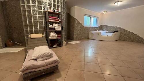 Wellness - Glasbausteinwand - 