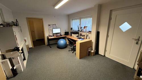 Büro links - 