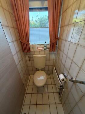 Gäste-WC - Einfamilienhaus mit 107,00 m&sup2; in Steinfeld (Oldenburg) zum Kaufen