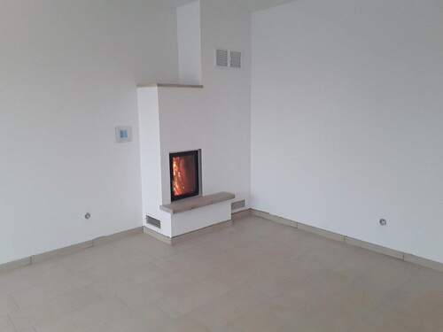 Bild 2 - 5 Zimmer Doppelhaushälfte zur Miete in Ahlhorn