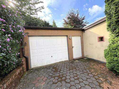 Garage - Mehrfamilienhaus, Wohnhaus mit 404,00 m&sup2; in Bohmte zum Kaufen
