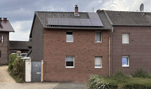 Frontansicht - Modernisiertes Einfamilienhaus in ruhiger und beliebter Wohnlage