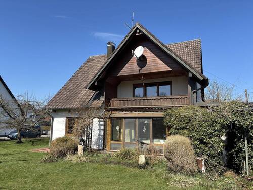 Südseite - Renovierungsbedürftiges EFH in Seestall