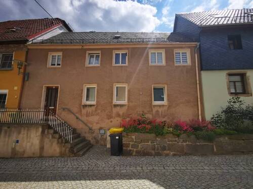 Straßenseite - 5 Zimmer Reihenmittelhaus zum Kaufen in Elstra