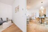 Blick in den Wohnbereich - 