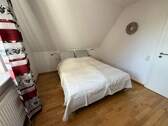 Schlafzimmer 1 - 
