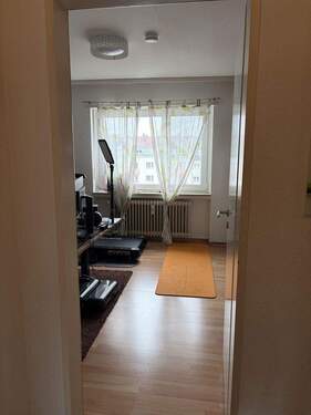 Zimmer 2 - 
