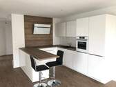 Moderne Küche mit Essbereich - Helle 3-Zimmer-Wohnung in Haltingen