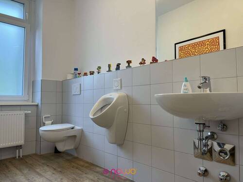 das Herren-WC - 