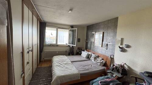  Schlafzimmer - 