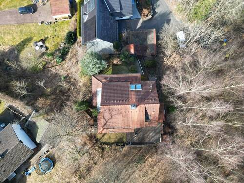 Gesamtansicht vom Grundstück.JPG - Mehrfamilienhaus, Wohnhaus mit 140,00 m&sup2; in Freudenberg zum Kaufen