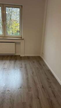 SZ2 - 2 Zimmer Etagenwohnung zur Miete in Duisburg