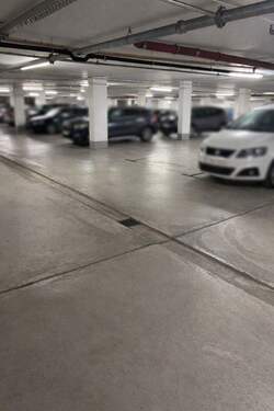 TG-Stellplatz mit Steckdose - 