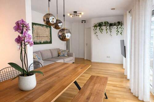 Wohn- Essbereich_2 - 4 Zimmer Etagenwohnung in München